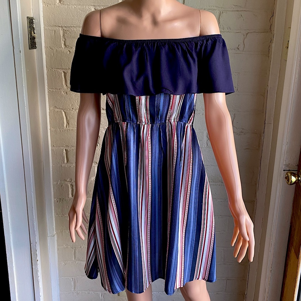 NWT Southern Stitch stripped sz small multi color blue white red strapless